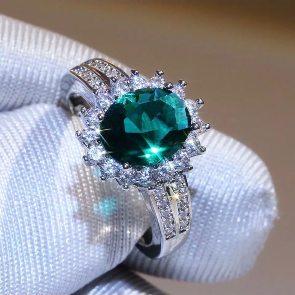 925 Stamped Sterling Silver Round Emerald Ring